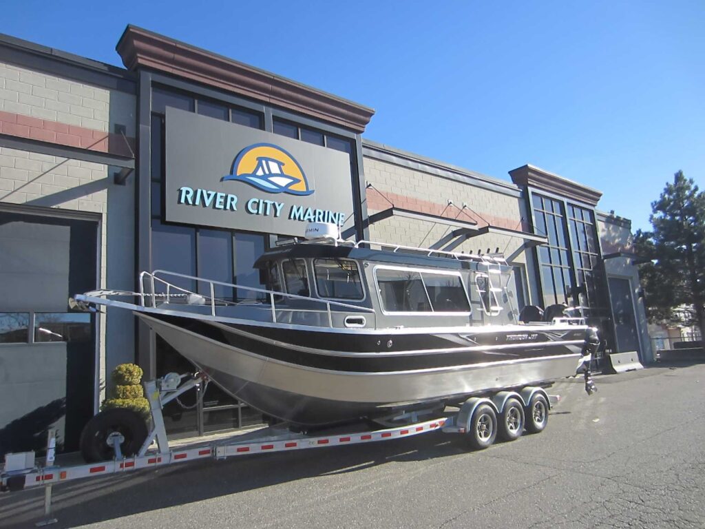 2024 Thunder Jet 28 Pilot